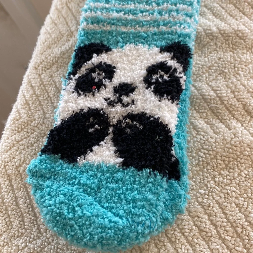 Snugadoo Blue White Fuzzy Panda Bear Socks Bonus Purple Koala Bear One Size